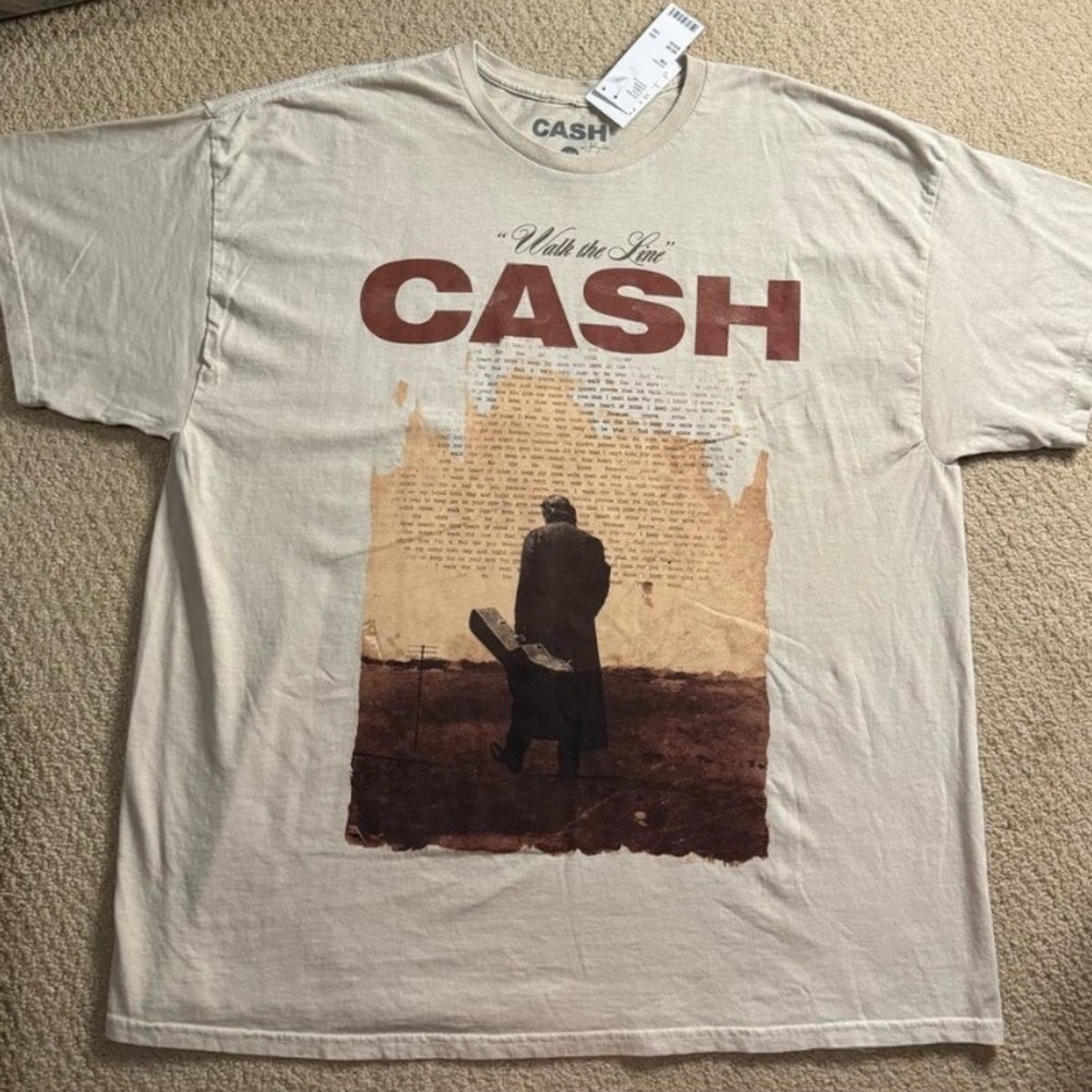 NWT Johnny Cash Urban Outfitters Graphic tee
